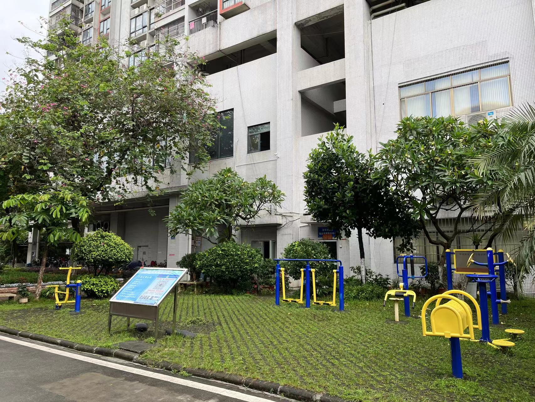 南岗圩社区尚品居小区硅PU球场项目