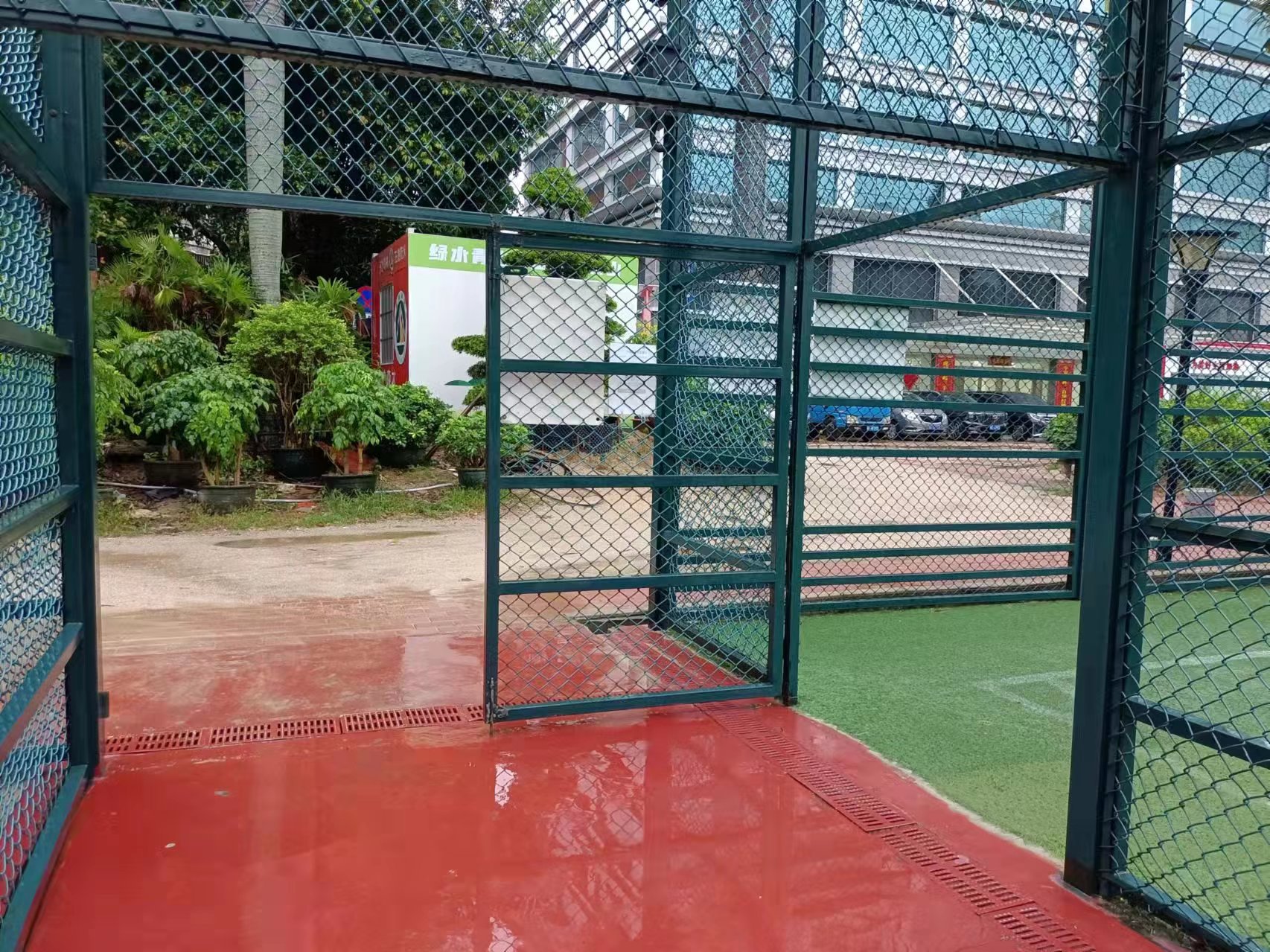 翠东社区公园硅PU球场项目