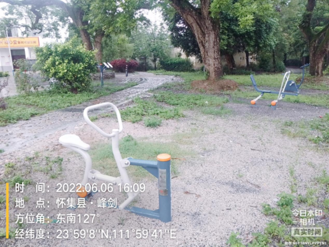 广东省肇庆市怀集县梁村镇花石村委会花石村峰剑文化广场硅PU球场项目